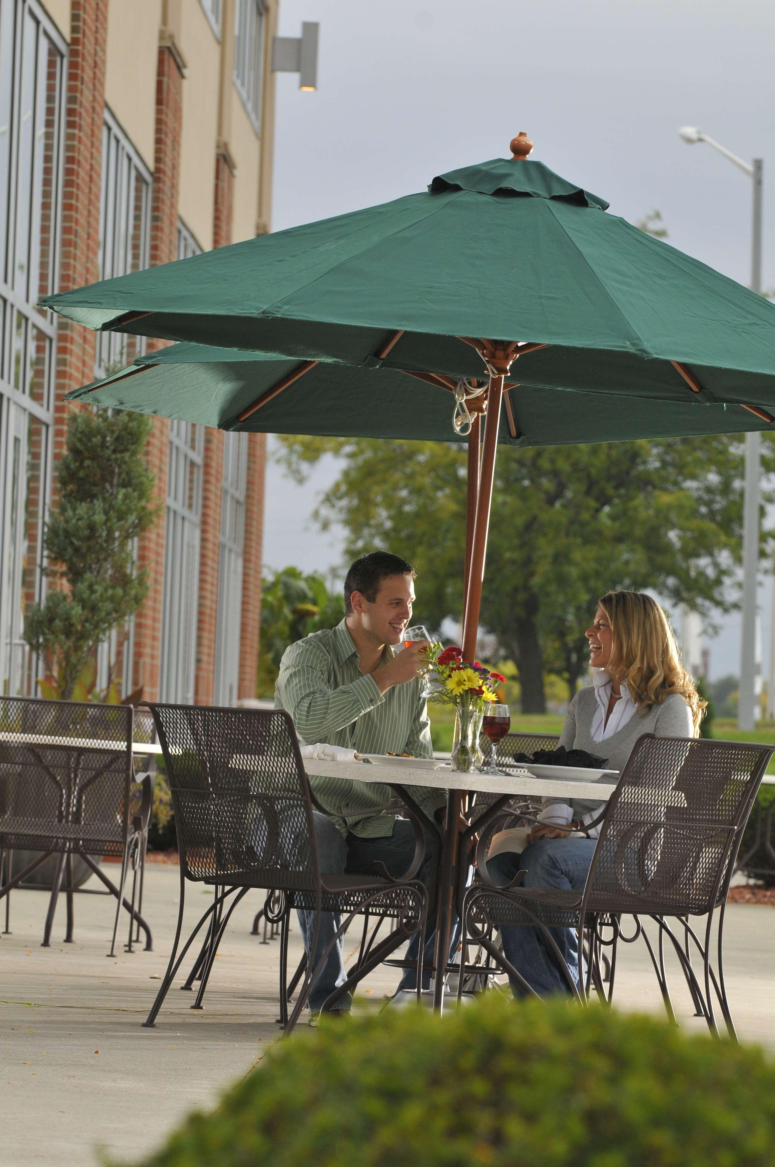 Doubletree By Hilton Bay City - Riverfront Restaurante foto